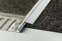 Profilé de transition réglable pour sol Reno-V aluminium anodisé mat 8 mm x 2,50 m SCHLUTER SYSTEMS Offre Exclusive